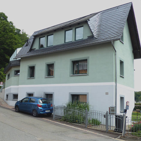 Fassade eines Wohnhauses